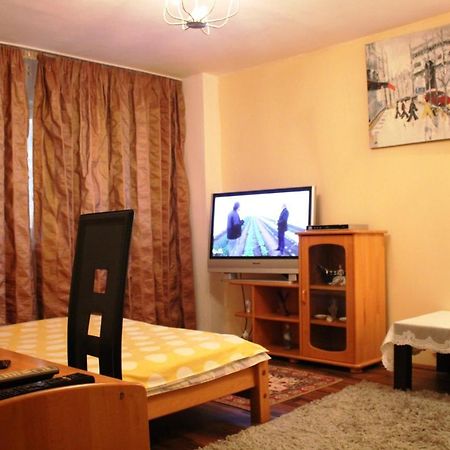 Vitan Modern Apartment, Sleeps 4 Bucureşti Ngoại thất bức ảnh
